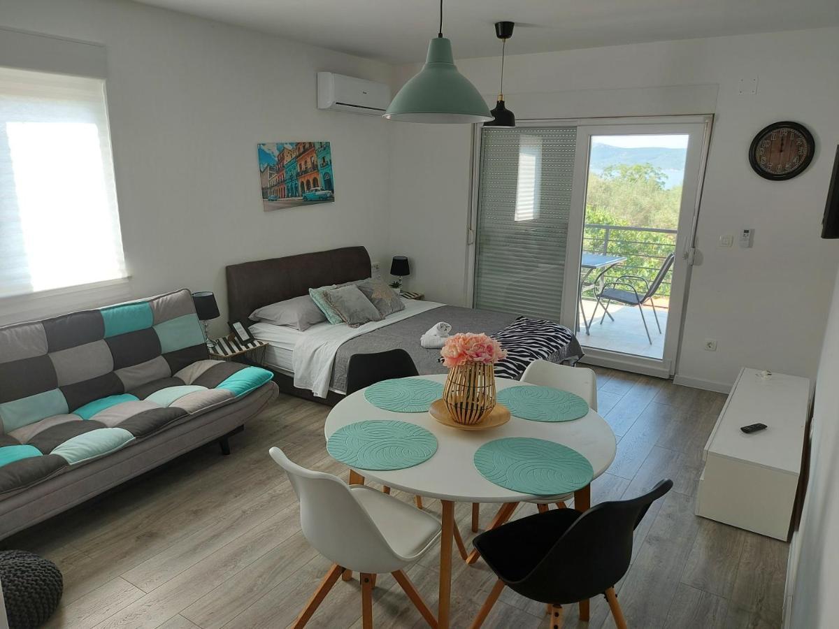 Apartmani Sunce سفيتي بيتار المظهر الخارجي الصورة