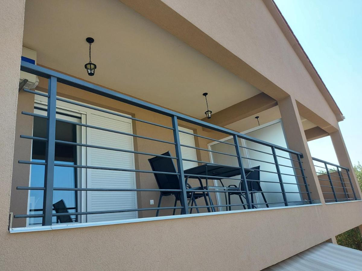 Apartmani Sunce سفيتي بيتار المظهر الخارجي الصورة